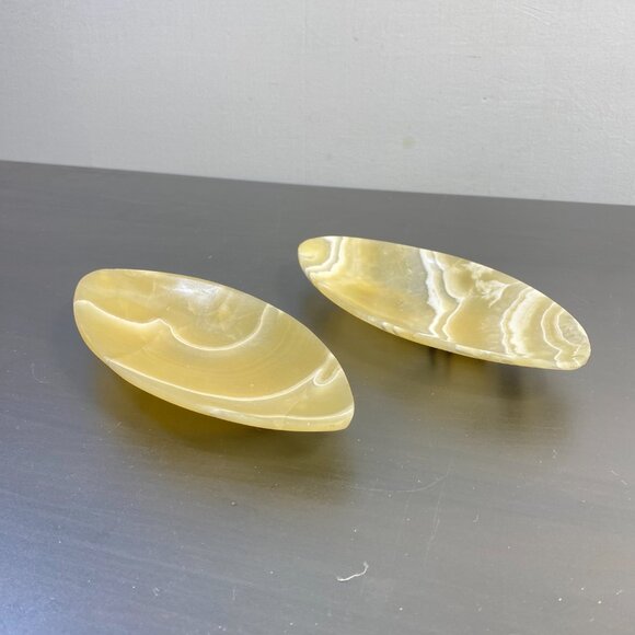 Set of 2 Hand Carved Onyx Tray, Table Center Decor Fruit Trays, Yellow White - Picture 7 of 10
